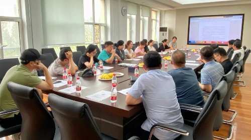 MBA/MEM教育中心召开班主任工作座谈会