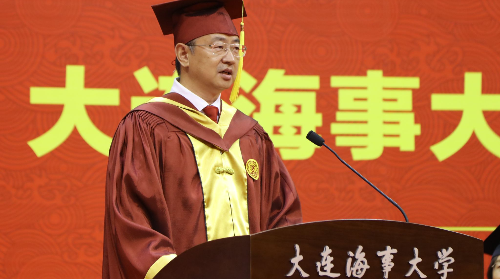 用奋斗和奉献书写壮丽人生丨单红军校长在2024年毕业典礼上的讲话